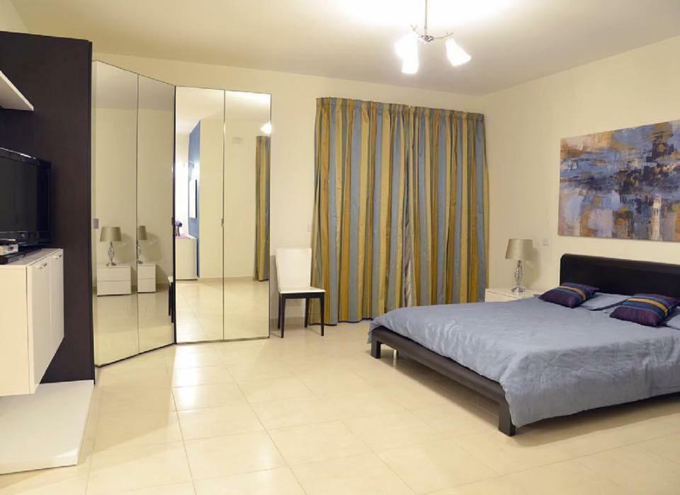 Tas-Sellum Residence Mellieħa Eksteriør billede